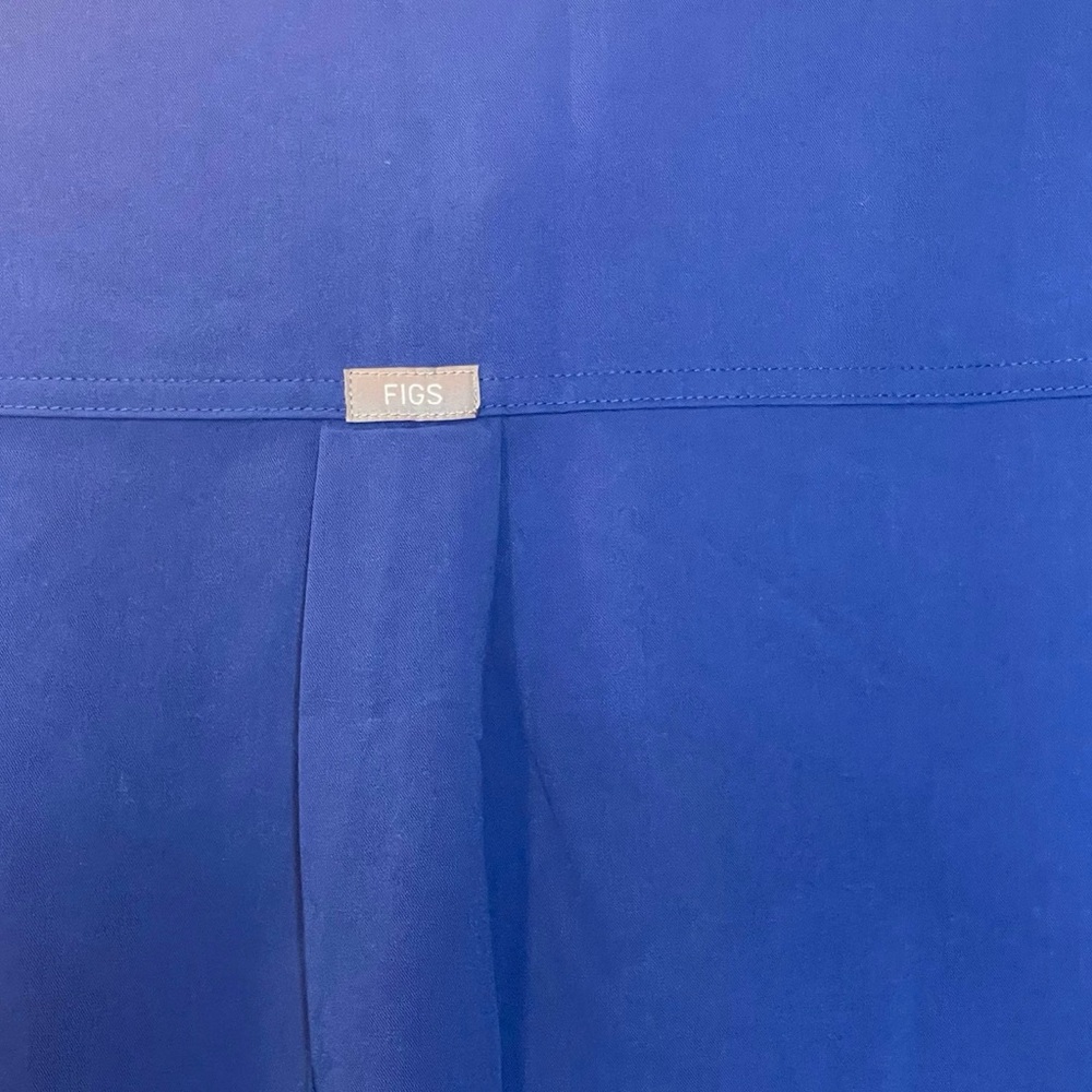 FIGS Rafaela Scrub Top - Picture 6 of 6